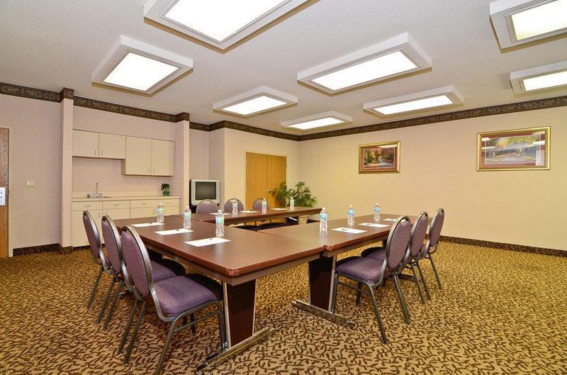 Best Western Richmond Indiana I-70 Бизнес фото