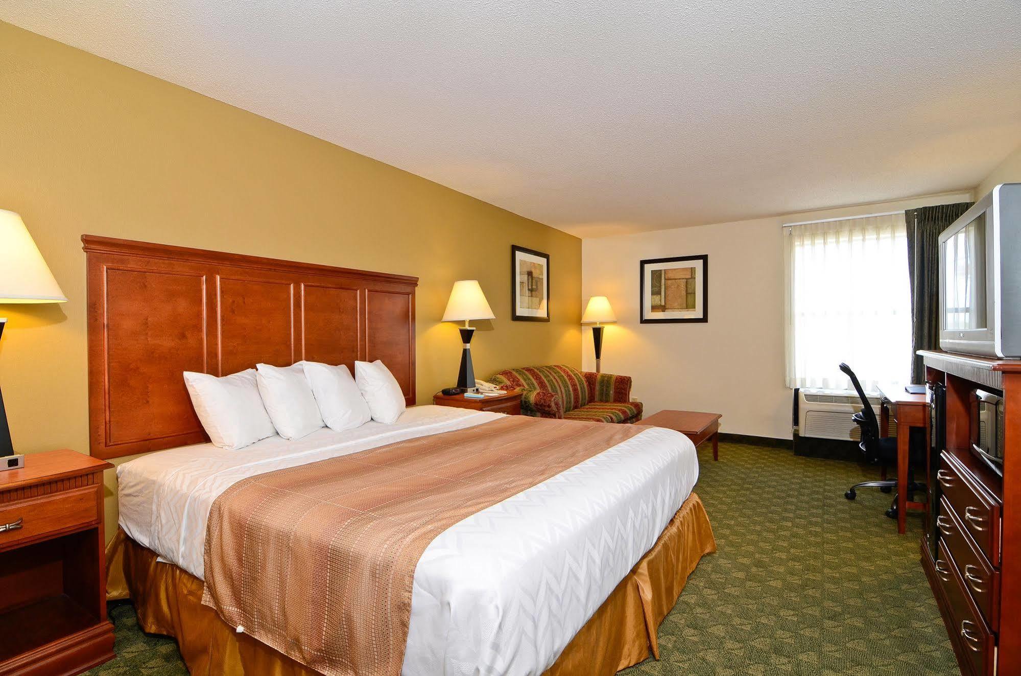 Best Western Richmond Indiana I-70 Экстерьер фото